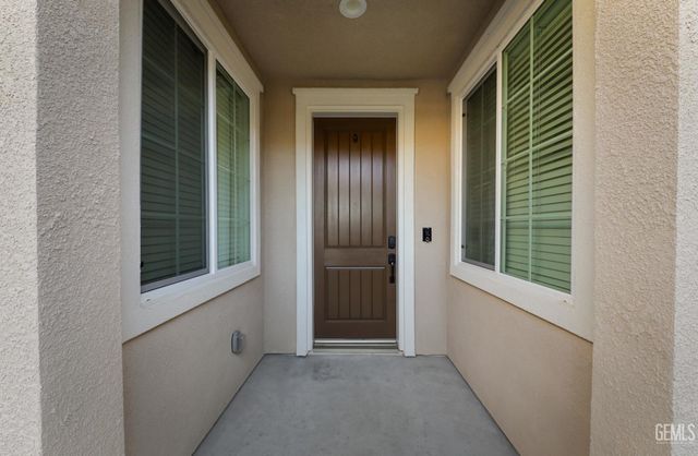 14317 Pemberley Passage, Bakersfield, CA 93311