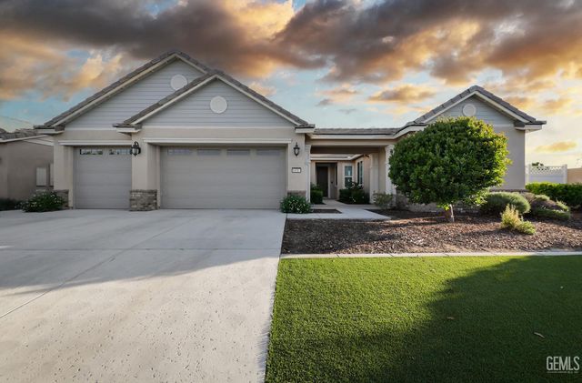14317 Pemberley Passage, Bakersfield, CA 93311