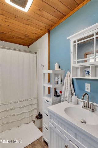 33 Fourth Street, Glens Falls, NY 12801