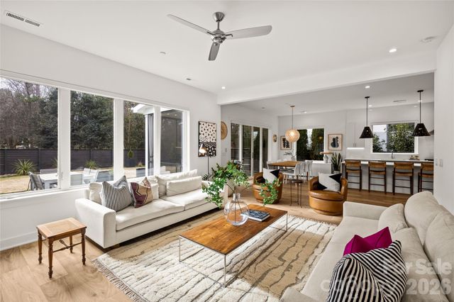 1267 Realta Drive, Charlotte, NC 28211