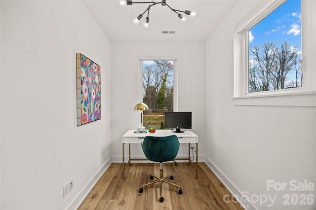 1267 Realta Drive, Charlotte, NC 28211