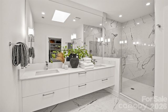 1267 Realta Drive, Charlotte, NC 28211