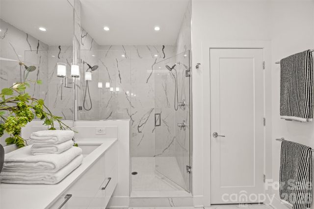 1267 Realta Drive, Charlotte, NC 28211