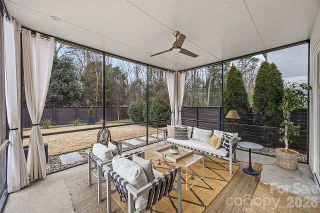 1267 Realta Drive, Charlotte, NC 28211