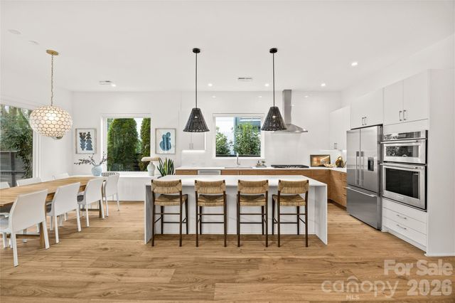 1267 Realta Drive, Charlotte, NC 28211