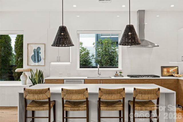 1267 Realta Drive, Charlotte, NC 28211