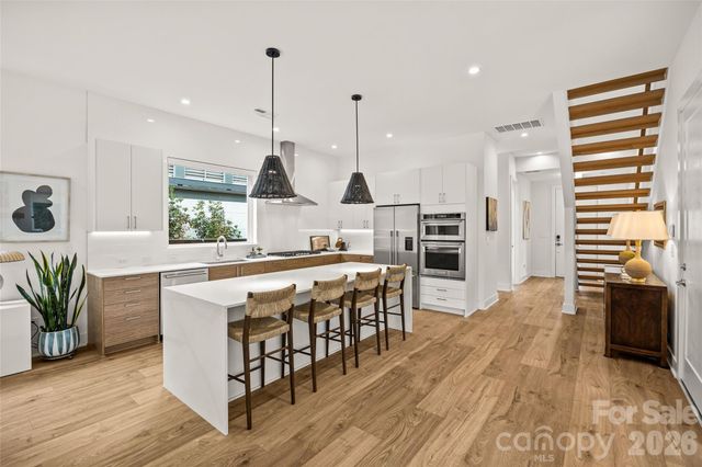 1267 Realta Drive, Charlotte, NC 28211