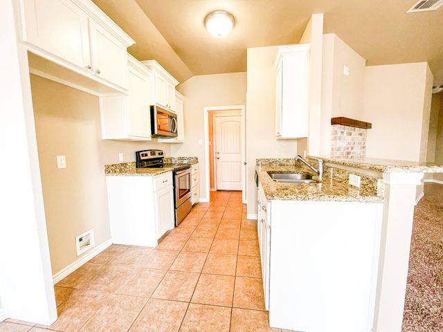 210 Paschall, Mabank, TX 75147