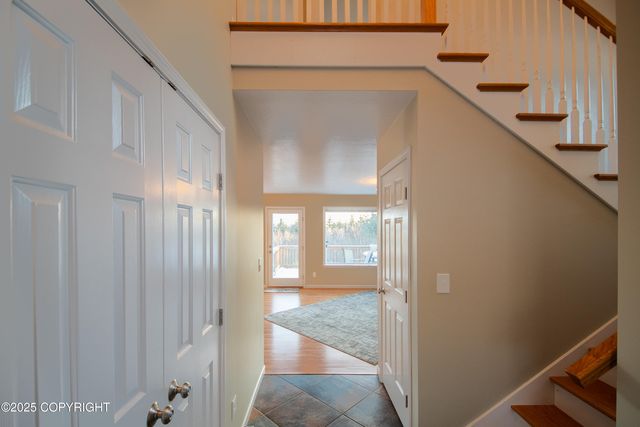 925 Soundview Avenue, Homer, AK 99603