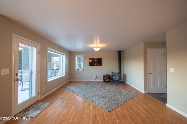 925 Soundview Avenue, Homer, AK 99603