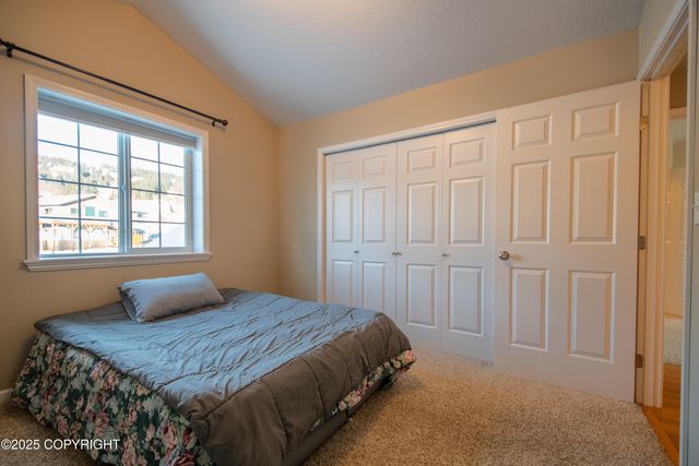 925 Soundview Avenue, Homer, AK 99603