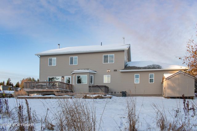 925 Soundview Avenue, Homer, AK 99603