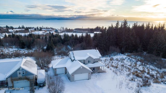925 Soundview Avenue, Homer, AK 99603
