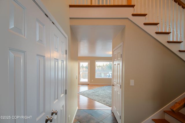 925 Soundview Avenue, Homer, AK 99603