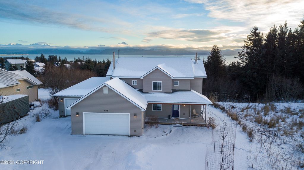925 Soundview Avenue, Homer, AK 99603