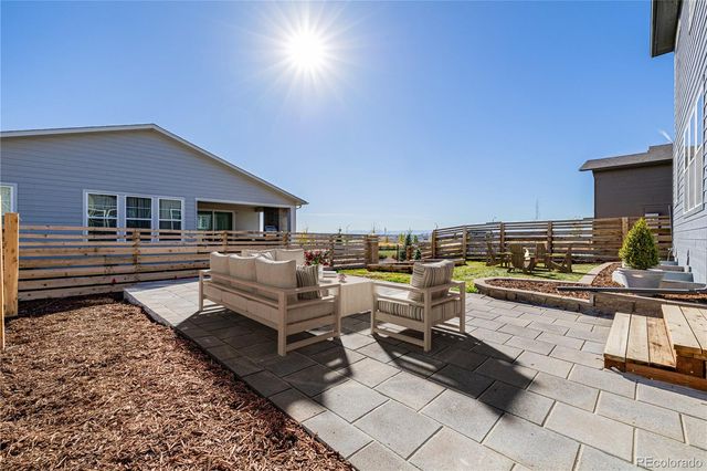 23652 E 40th Avenue, Aurora, CO 80019