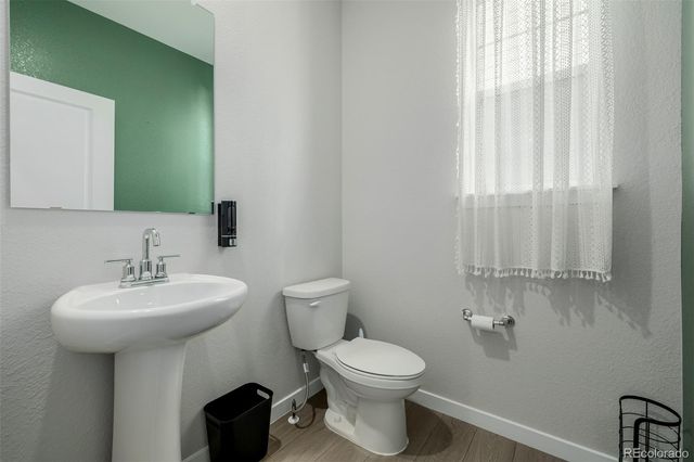 23652 E 40th Avenue, Aurora, CO 80019