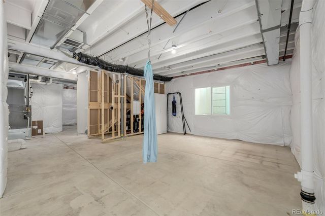 23652 E 40th Avenue, Aurora, CO 80019