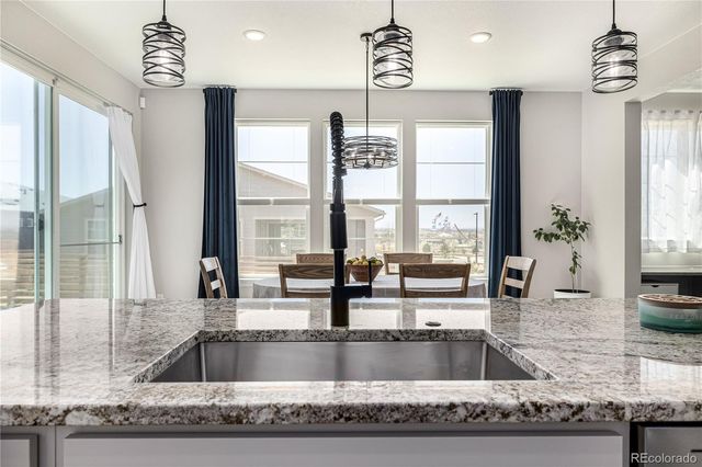 23652 E 40th Avenue, Aurora, CO 80019