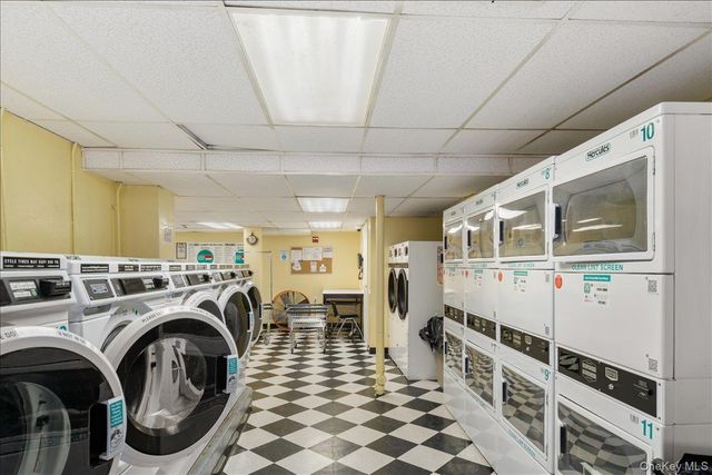 154 Pearsall Dr 1E, Mount Vernon, NY 10552