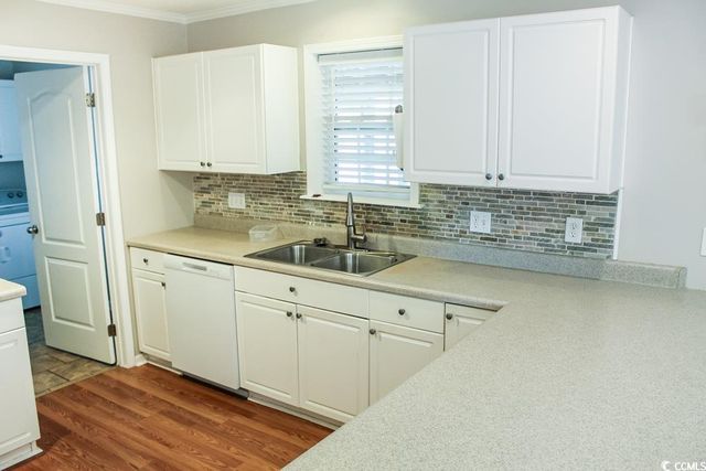 344 Stone Throw Dr., Murrells Inlet, SC 29576