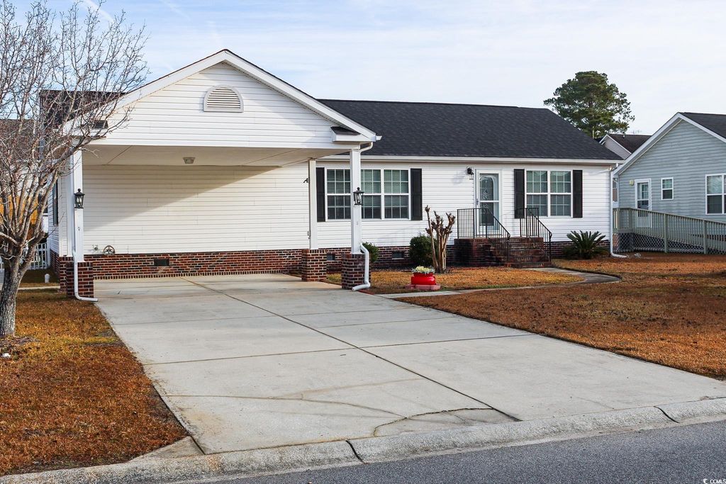 344 Stone Throw Dr., Murrells Inlet, SC 29576