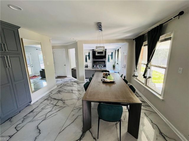 748 Greenwing DR, Chesapeake, VA 23323