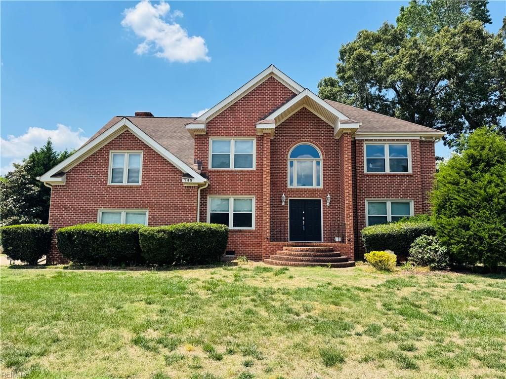 748 Greenwing DR, Chesapeake, VA 23323