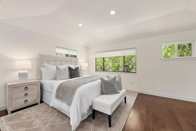 1858 Alameda De Las Pulgas, Redwood City, CA 94061
