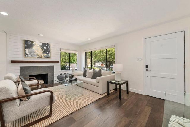 1858 Alameda De Las Pulgas, Redwood City, CA 94061