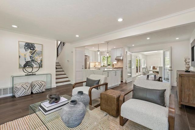 1858 Alameda De Las Pulgas, Redwood City, CA 94061