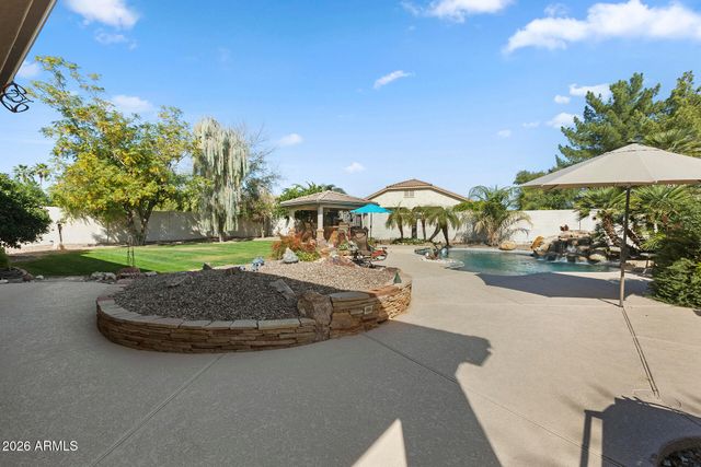 12722 W ESTERO Lane, Litchfield Park, AZ 85340