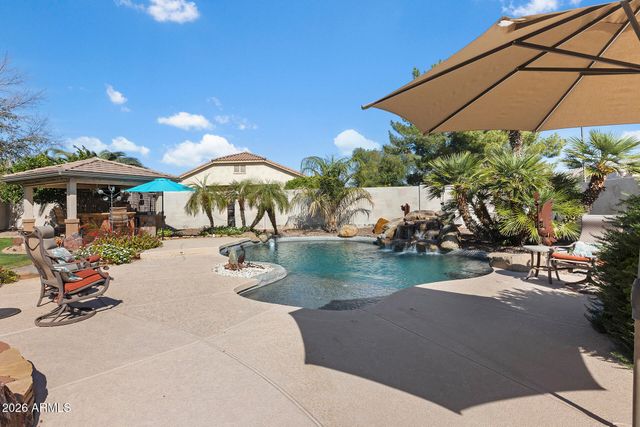 12722 W ESTERO Lane, Litchfield Park, AZ 85340