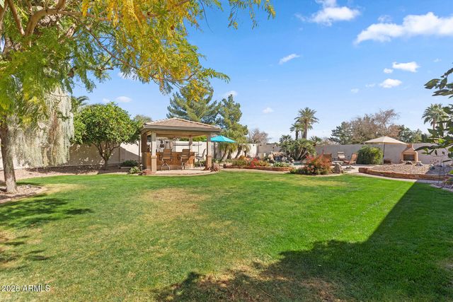 12722 W ESTERO Lane, Litchfield Park, AZ 85340