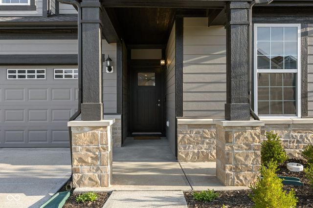 5240 Veranda Drive, Noblesville, IN 46062