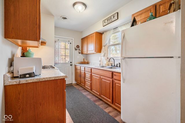 84 E Fruitdale Road, Morgantown, IN 46160