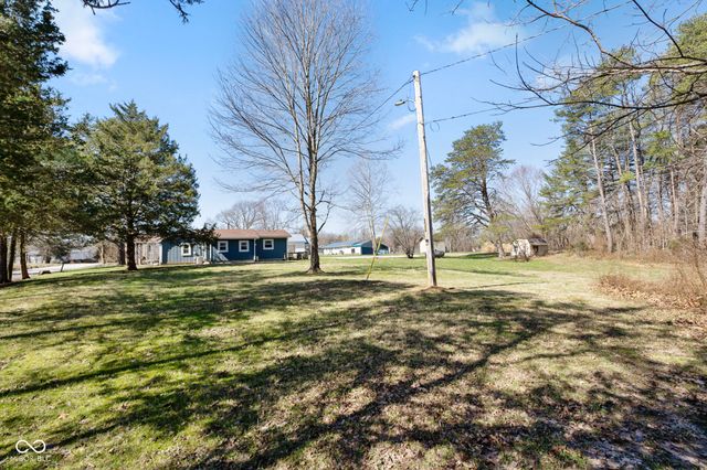 84 E Fruitdale Road, Morgantown, IN 46160