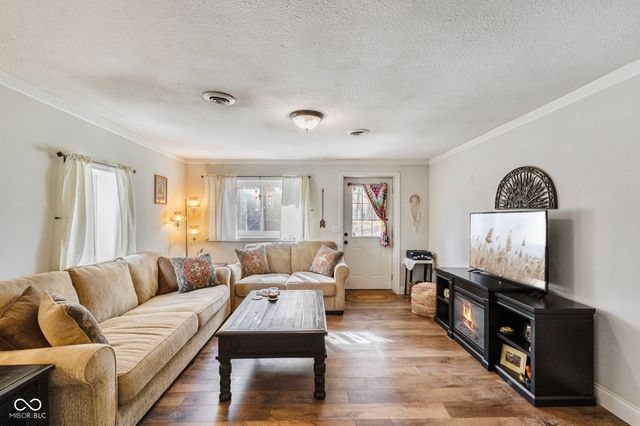 84 E Fruitdale Road, Morgantown, IN 46160