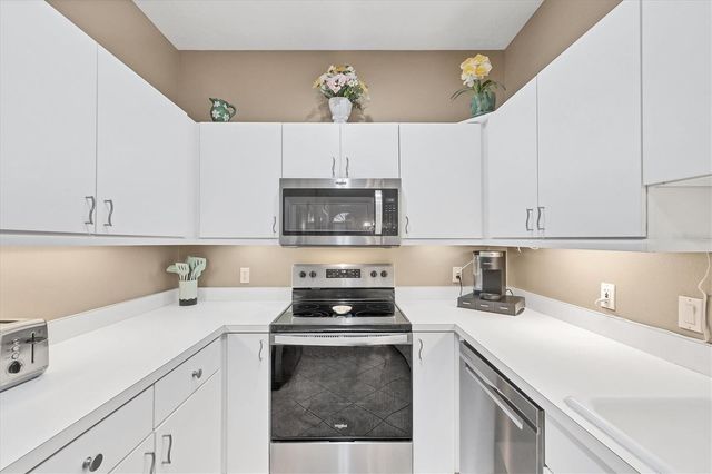 308 GONDOLA PARK DRIVE 308, Venice, FL 34292