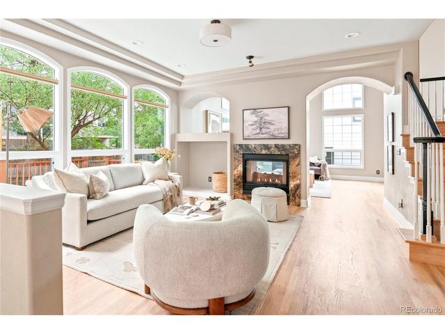 424 Canyon Point Cir, Golden, CO 80403