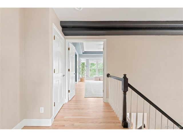 424 Canyon Point Cir, Golden, CO 80403
