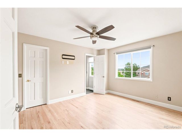 424 Canyon Point Cir, Golden, CO 80403