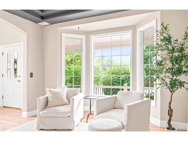424 Canyon Point Cir, Golden, CO 80403