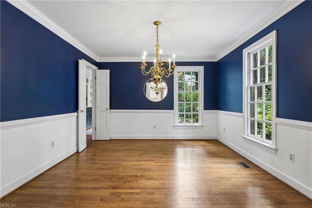 112 Barrett PL, Williamsburg, VA 23185