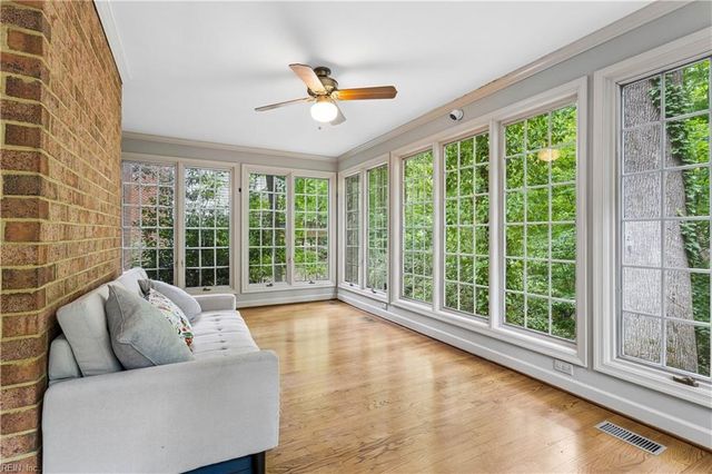 112 Barrett PL, Williamsburg, VA 23185