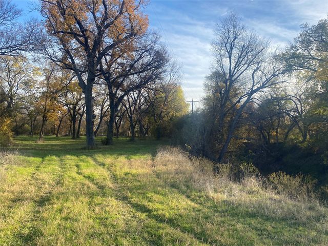 1251 CR 360, Gustine, TX 67455