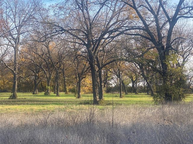 1251 CR 360, Gustine, TX 67455