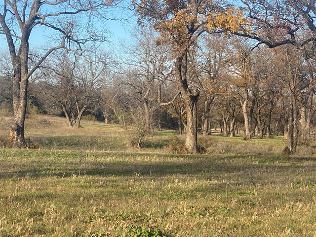 1251 CR 360, Gustine, TX 67455