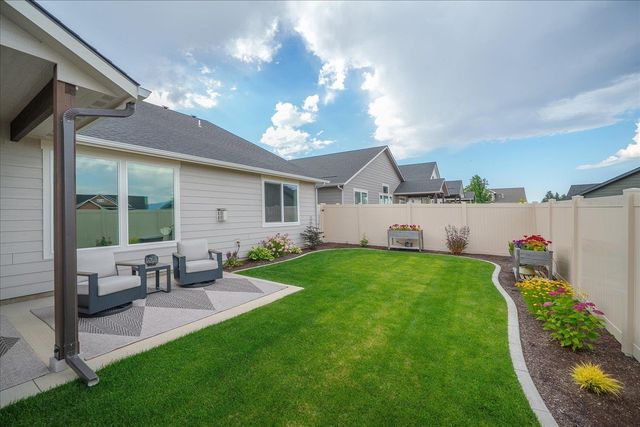 18114 N Nevada Rd, Colbert, WA 99005
