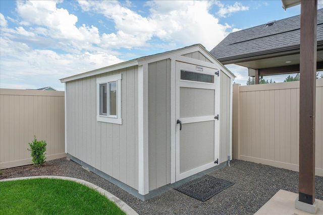 18114 N Nevada Rd, Colbert, WA 99005